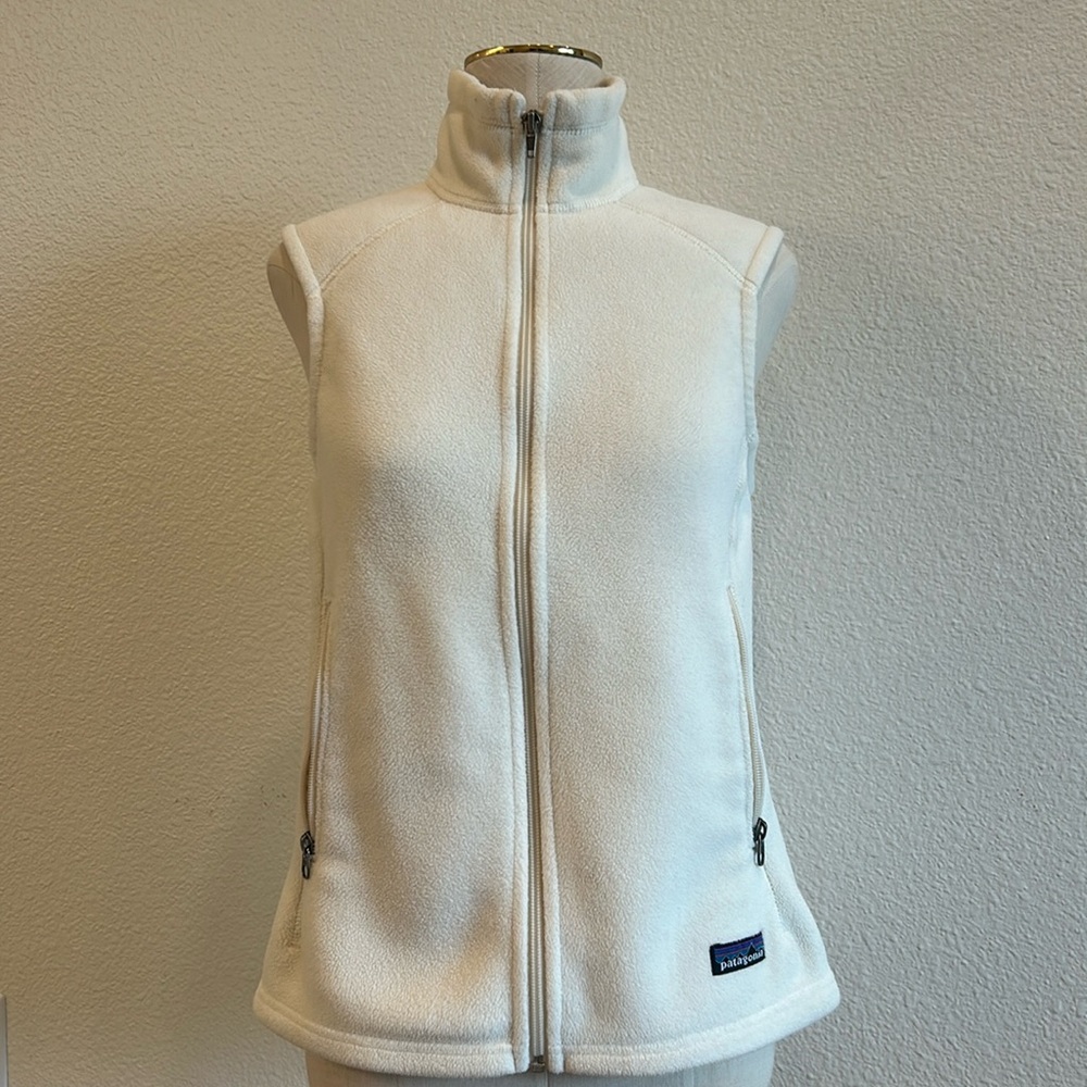 White Patagonia Synchilla Fleece Vest